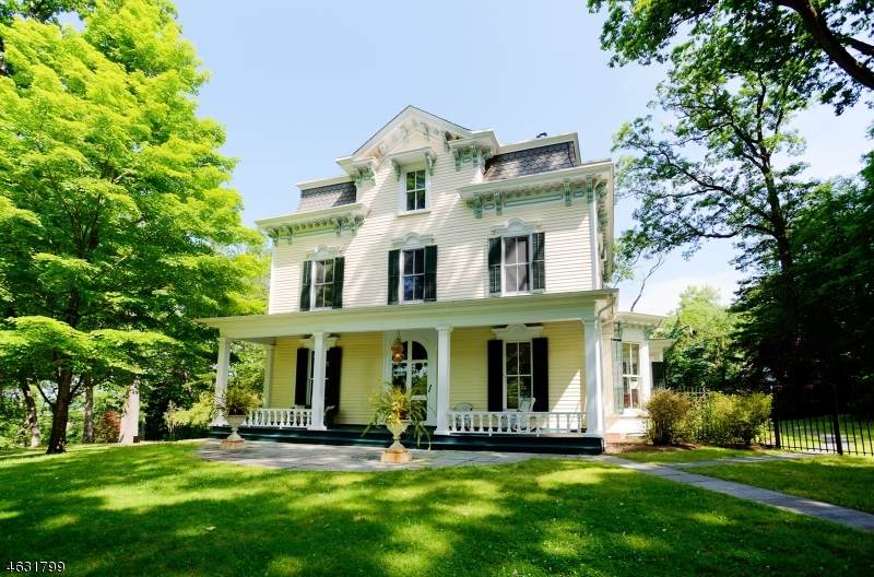 101 Oaks Rd - Photo 1