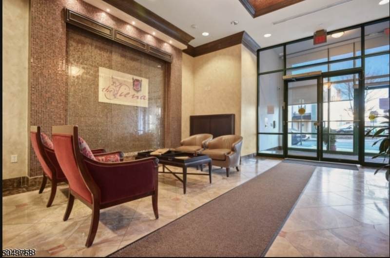 48 South Park Street - Photo 1