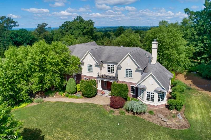 1 Kean Ct - Photo 1