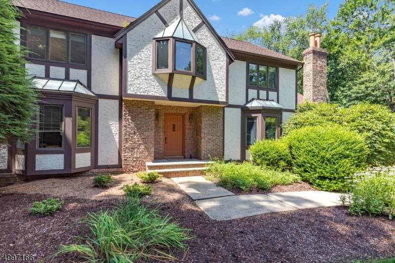 27 Lost Tree Ln - Photo 1