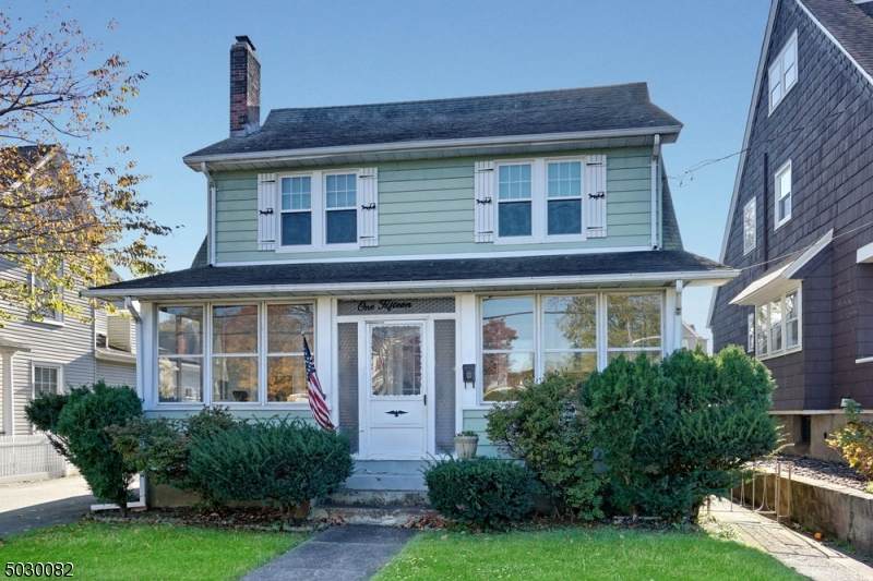 115 W Passaic Ave - Photo 1