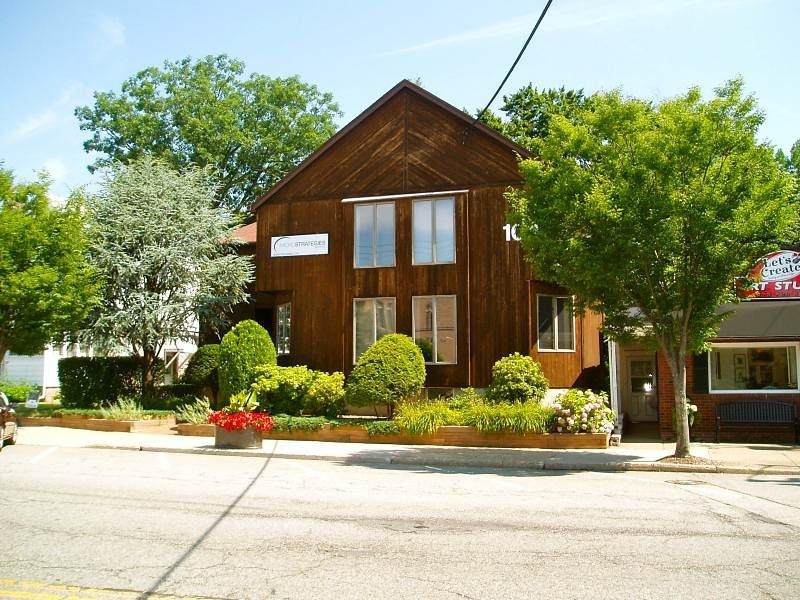 104 Broadway - Photo 1