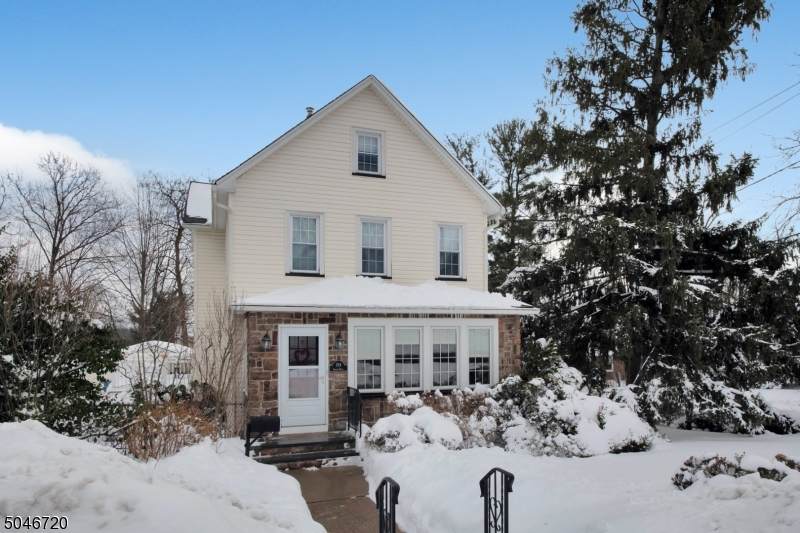 159 Grand Blvd - Photo 1