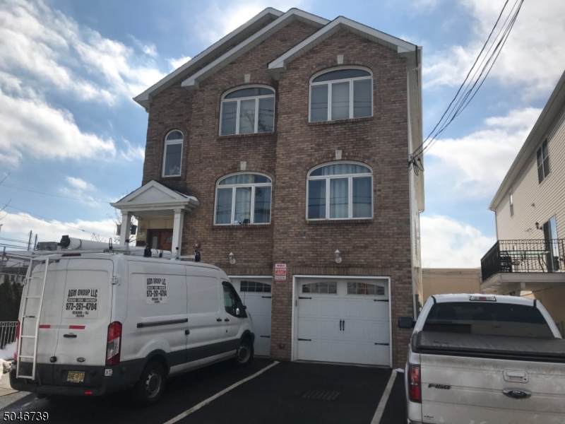 171 Clifford St - Photo 1