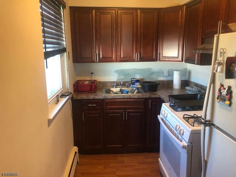 180 Atlantic St - Photo 1