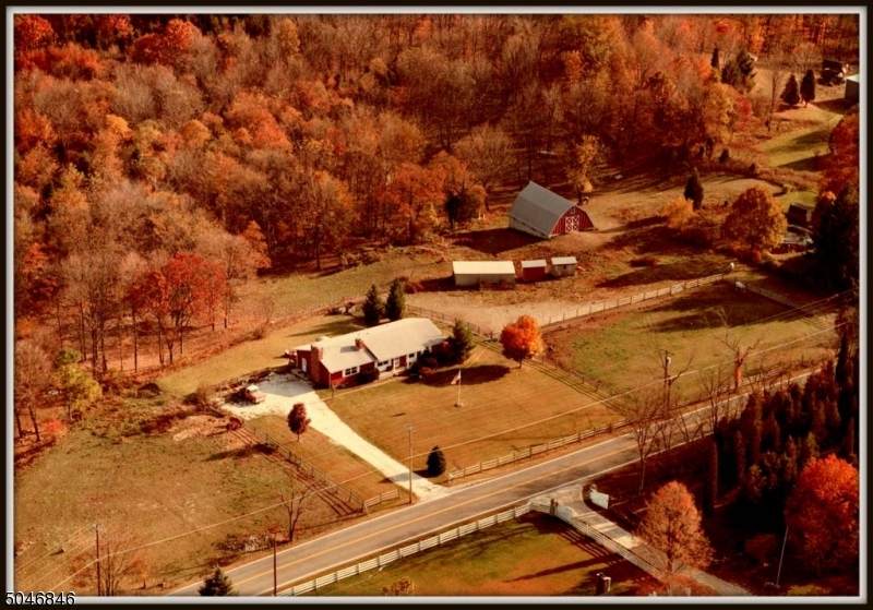 912 Stillwater Road - Photo 1