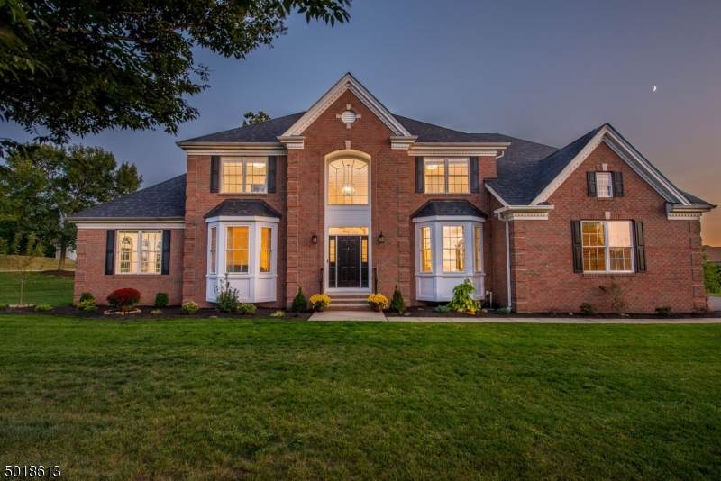 1 Cedar Ct - Photo 1