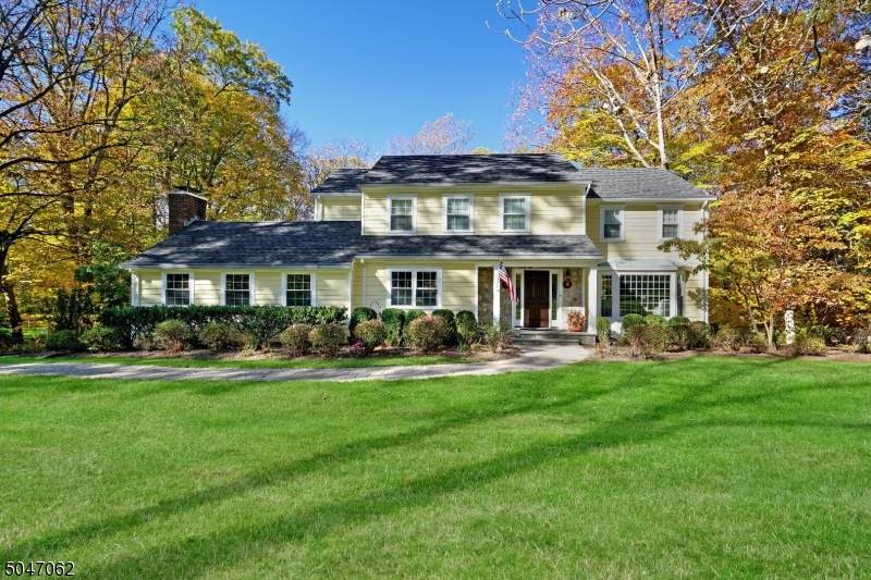 26 Oak Ridge Rd - Photo 1