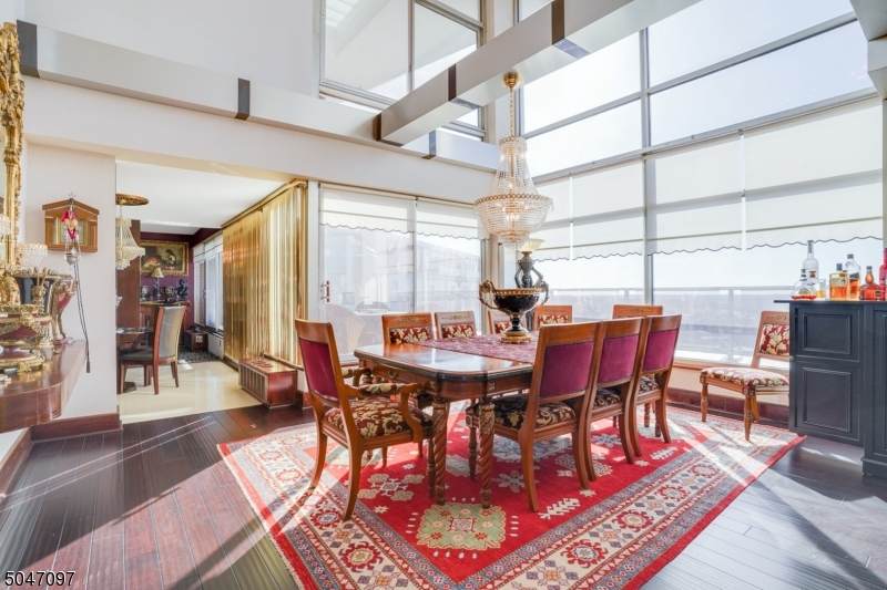 1 Claridge Drive - Ph2 - Photo 1