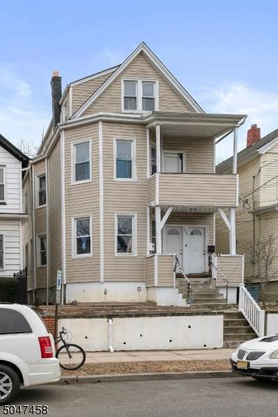 179 Burgess Pl - Photo 1