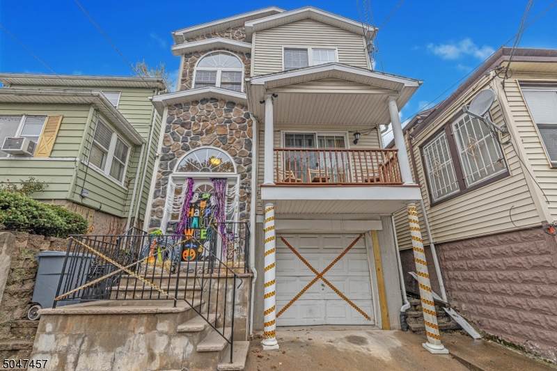 133 N 2nd St - Photo 1