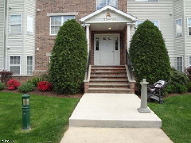38 Mountain View Court - Photo 1