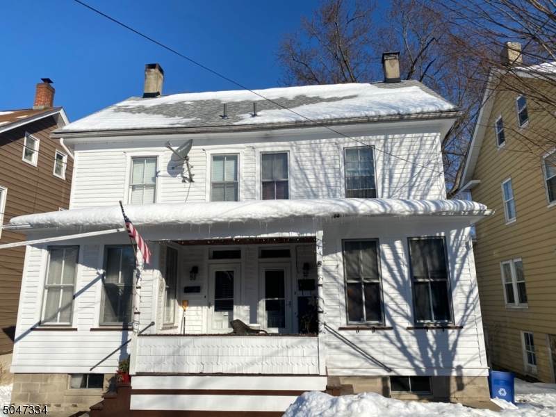 73 Front St - Photo 1