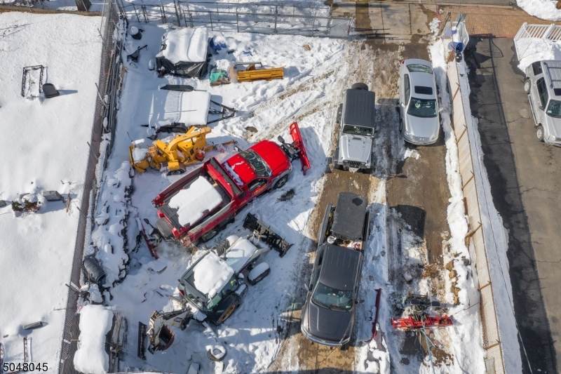 4000 Grand Ave - Photo 1