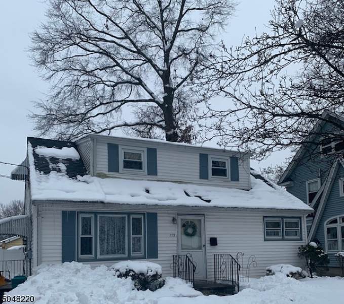 113 Sterling Ave - Photo 1