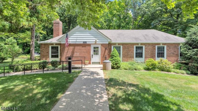 91 Central Ave - Photo 1
