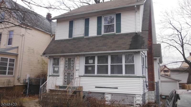 217 Lindsley Ave - Photo 1