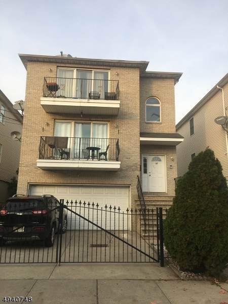167 Astor St - Photo 1