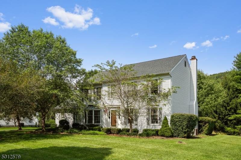 9 Pebble Beach Way - Photo 1