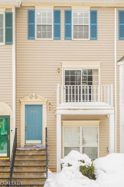208 Sapphire Ln - Photo 1