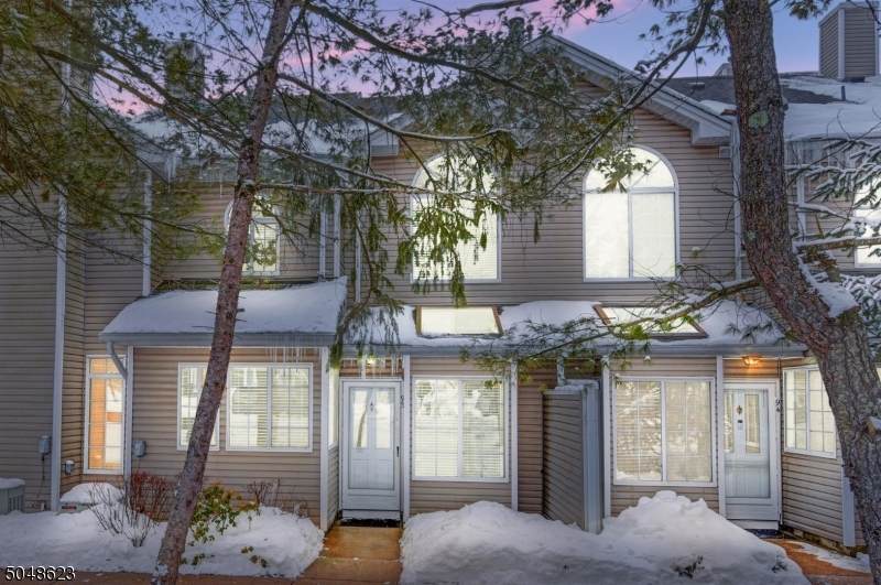93 Birchwood Rd - Photo 1