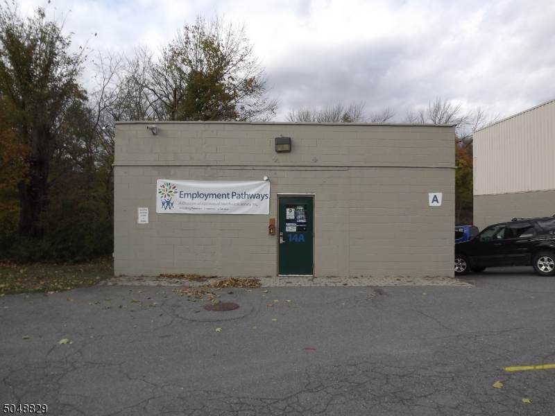 14 Brass Castle Rd - Photo 1
