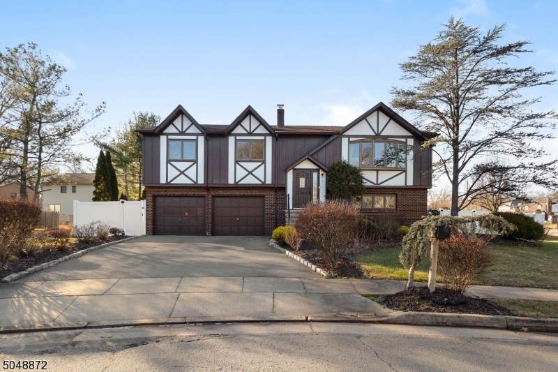 2 Marc Ct - Photo 1