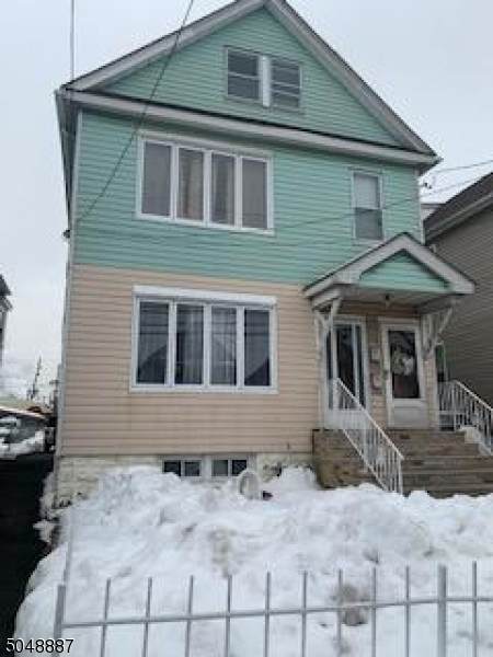 544 Richmond St - Photo 1