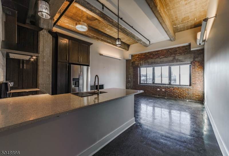 225 Mcwhorter St Unit 206 - Photo 1