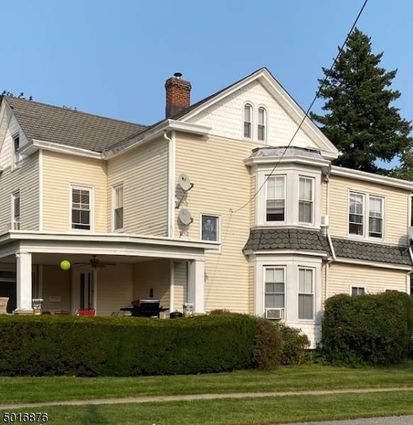 313 Grand Ave - Photo 1