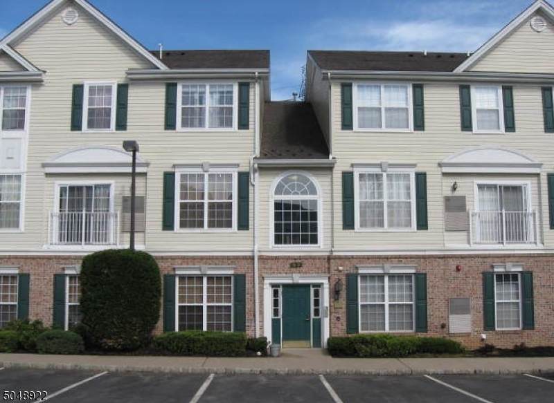 303 Rainbow Way - Photo 1
