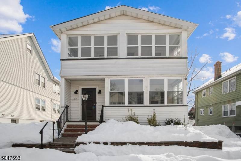 17 Walnut Pkwy - Photo 1