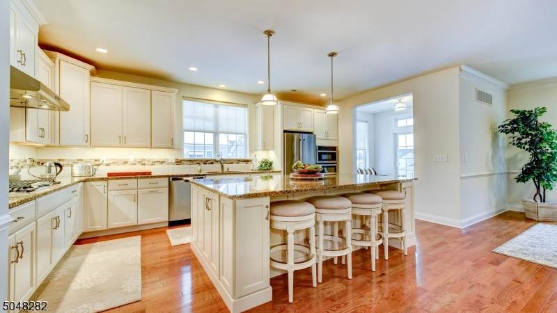 116 Van Cleef Dr - Photo 1