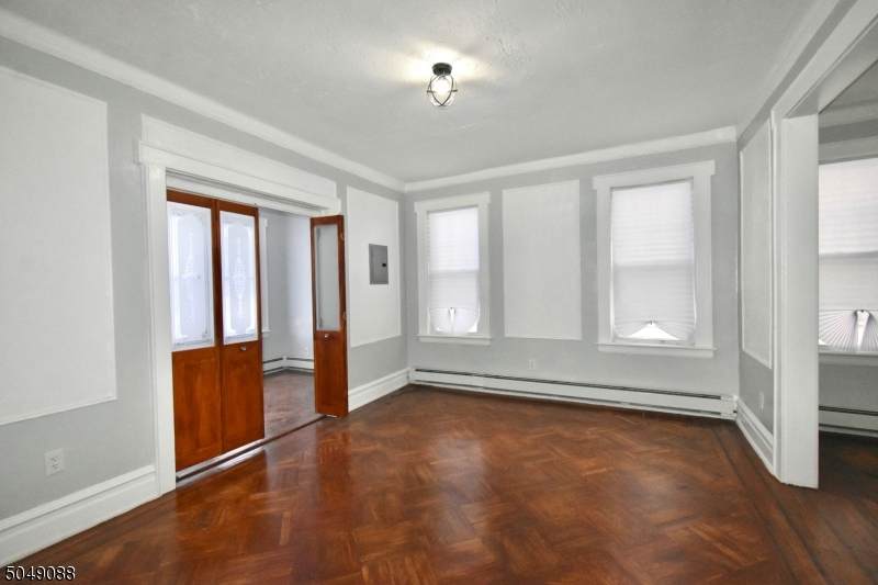 519 Clinton Pl - Photo 1