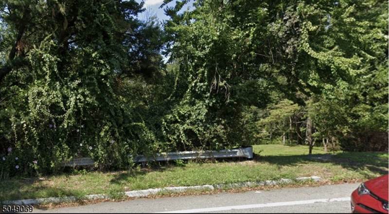 880 Littleton Rd - Photo 1