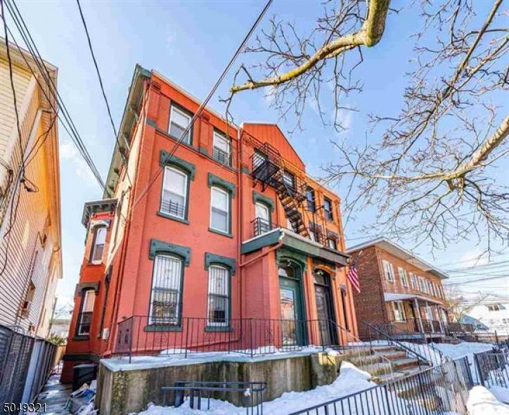 141 Lembeck Ave - Photo 1