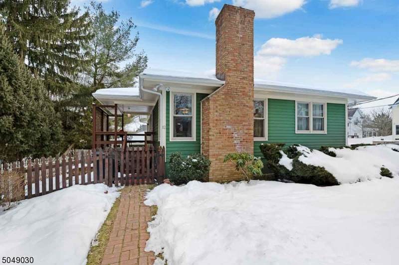 12 High St - Photo 1