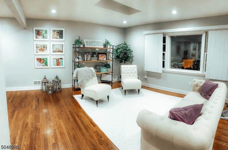 427 Ramsey Ci - Photo 1