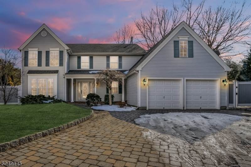 105 Zachary Ct - Photo 1