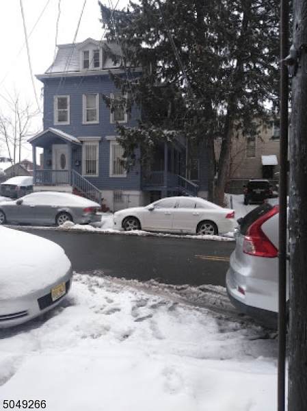 8 Linden Ave - Photo 1