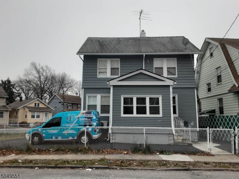20 Mount Vernon Ave - Photo 1