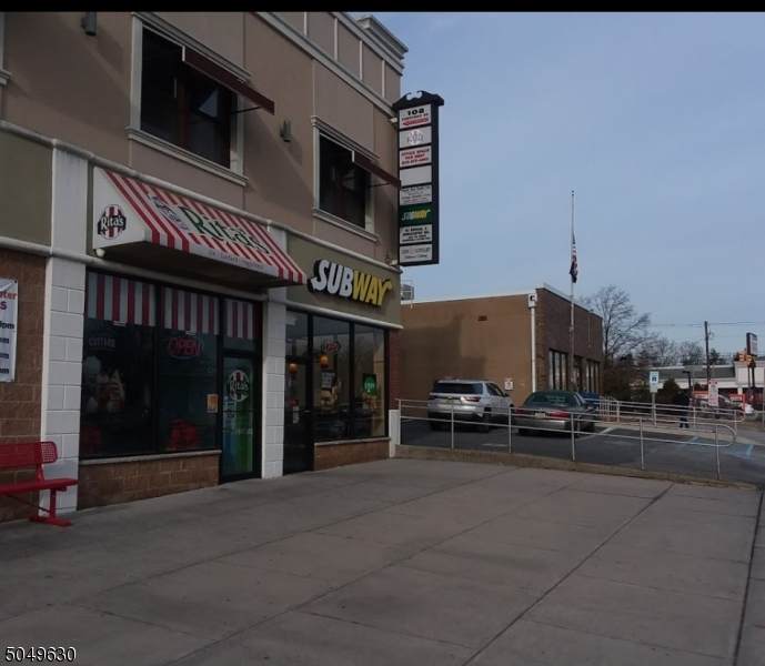 108 Chestnut St - Photo 1