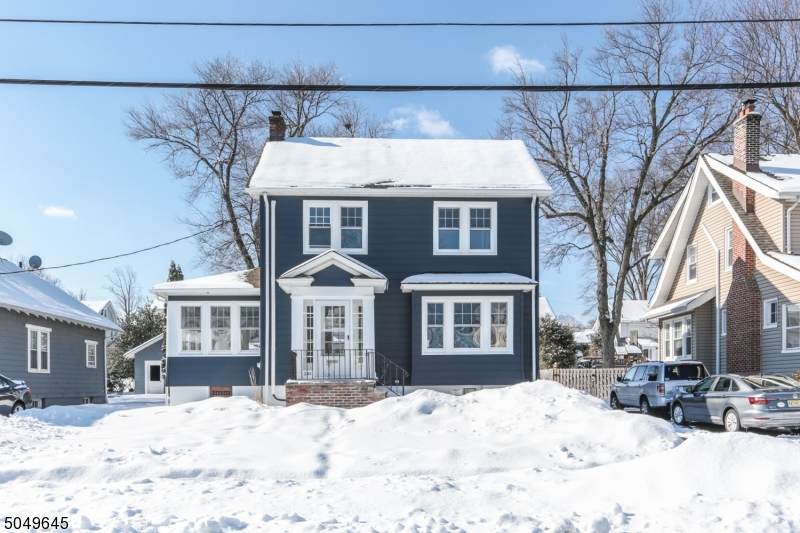 240 Hazel Ave - Photo 1