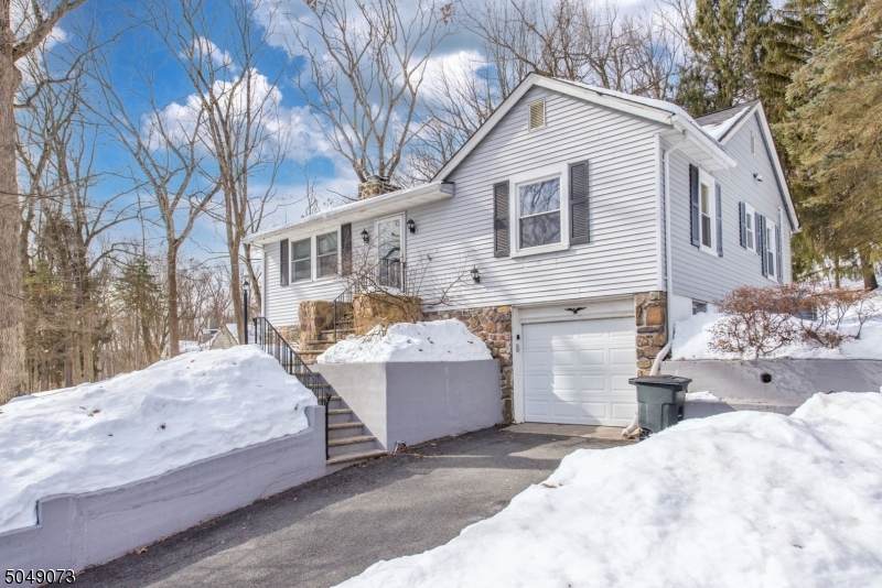 381 Franklin Road - Photo 1