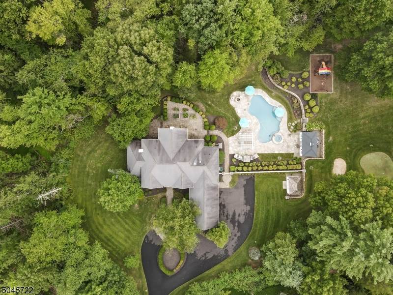 25 Spring Lake Dr - Photo 1