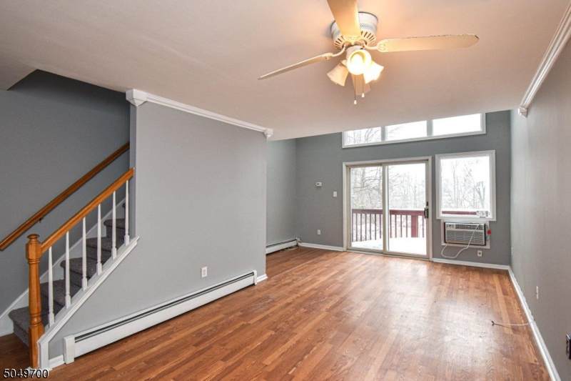 67 Victory Ct - Photo 1