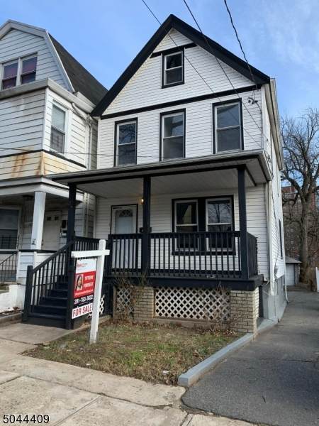 26 Lincoln Pl - Photo 1