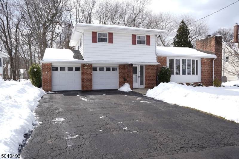 4 Clark Street - Photo 1