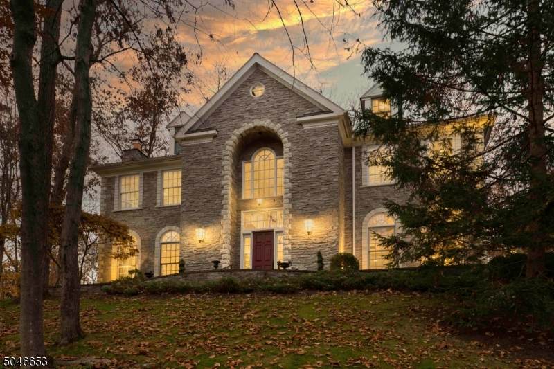 13 Canfield Way - Photo 1