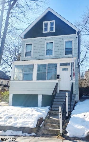 420 Parkinson Ter - Photo 1